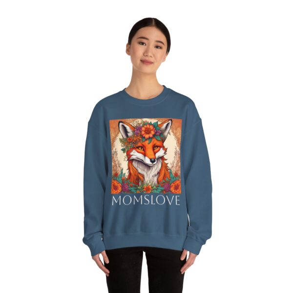 Fab' Fox: Women's Sweatshirt - Image 8