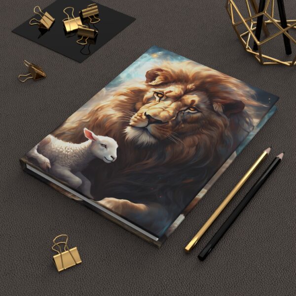 Lion and Lamb Notebook – A Peaceful Symbol of Harmony